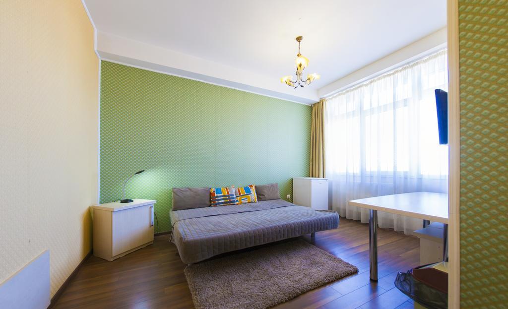 Hotel La Gil Bucharest Room photo